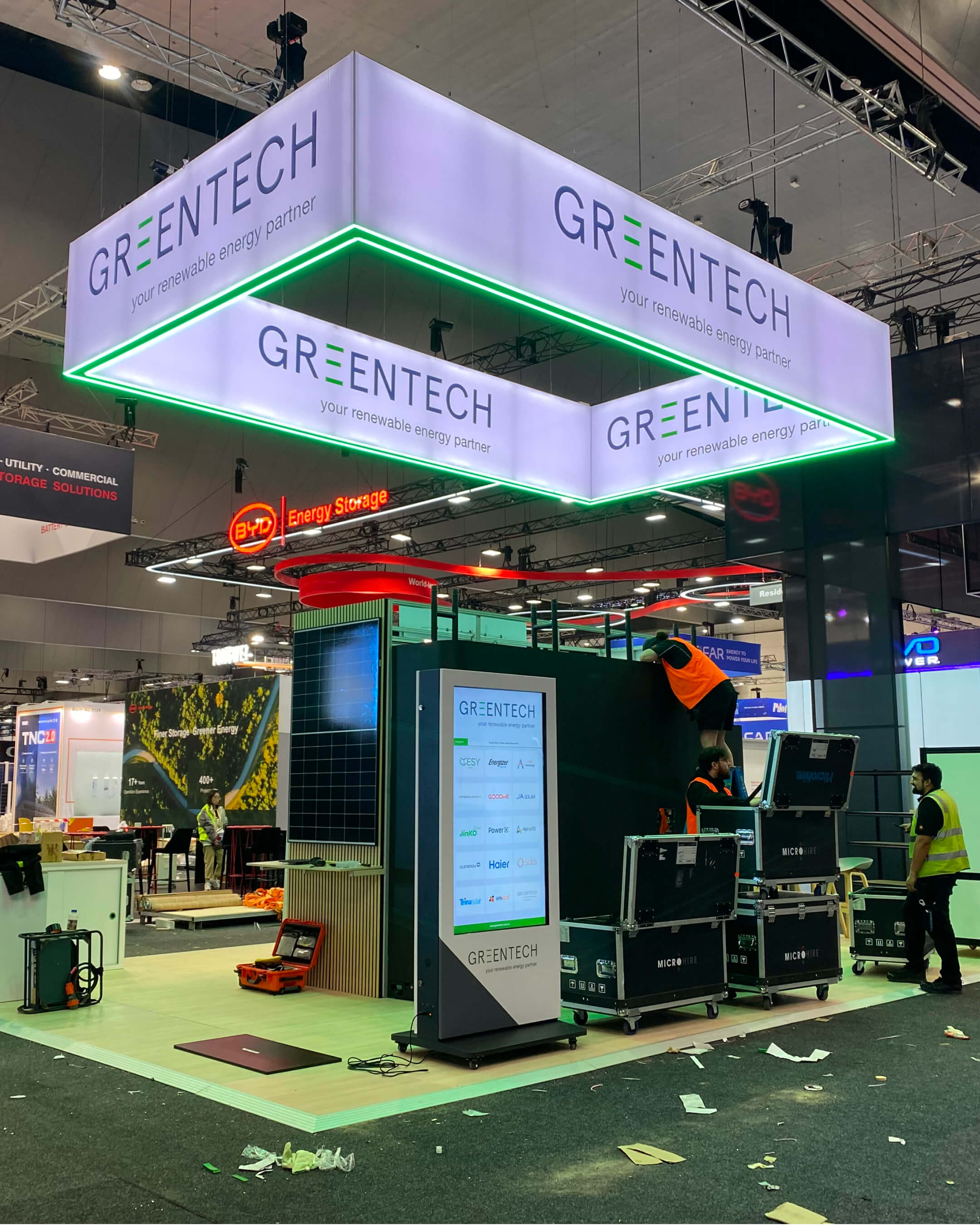 Custom exhibition booth produced by Printerra for Greentech
