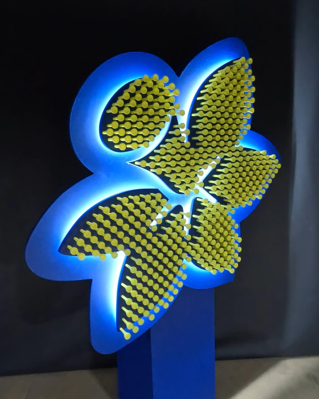 3D dimensional logo for waterdrop