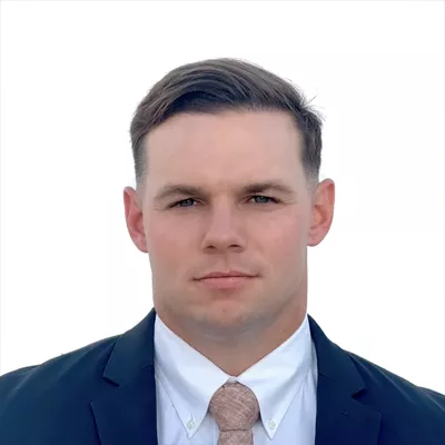 Kristofer DeVault