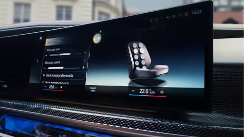 Car climate control display showing seat heating and temperature set to 22 degrees Celsius.