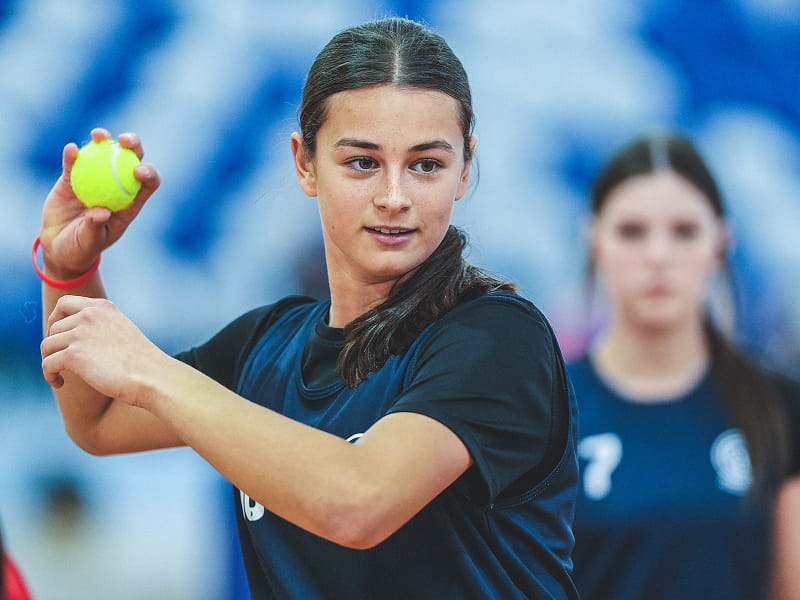 Athlete focused during a hand-eye coordination test