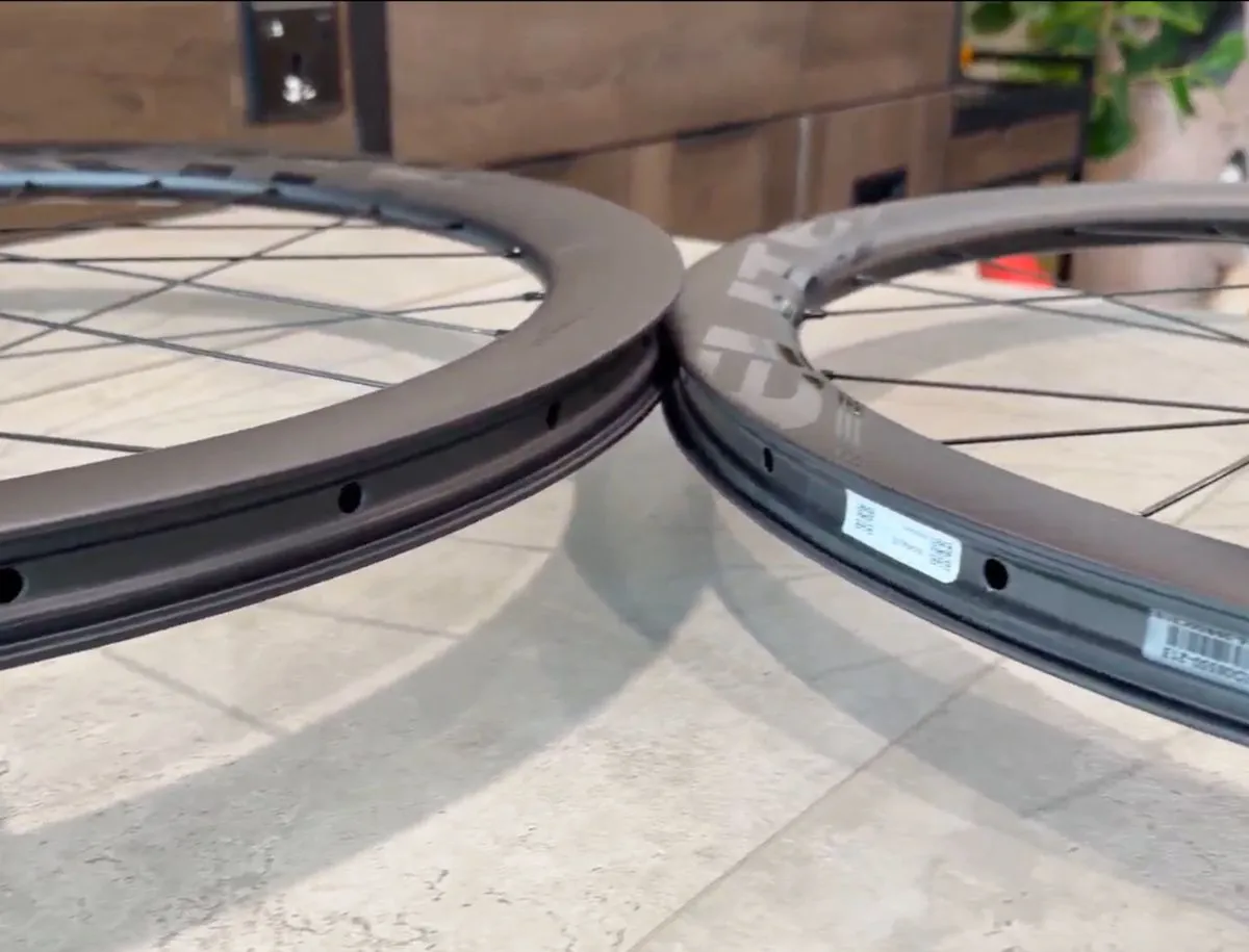 Elitewheels ENT 3.0 rim measurement showing 23mm internal width and 31mm external width
