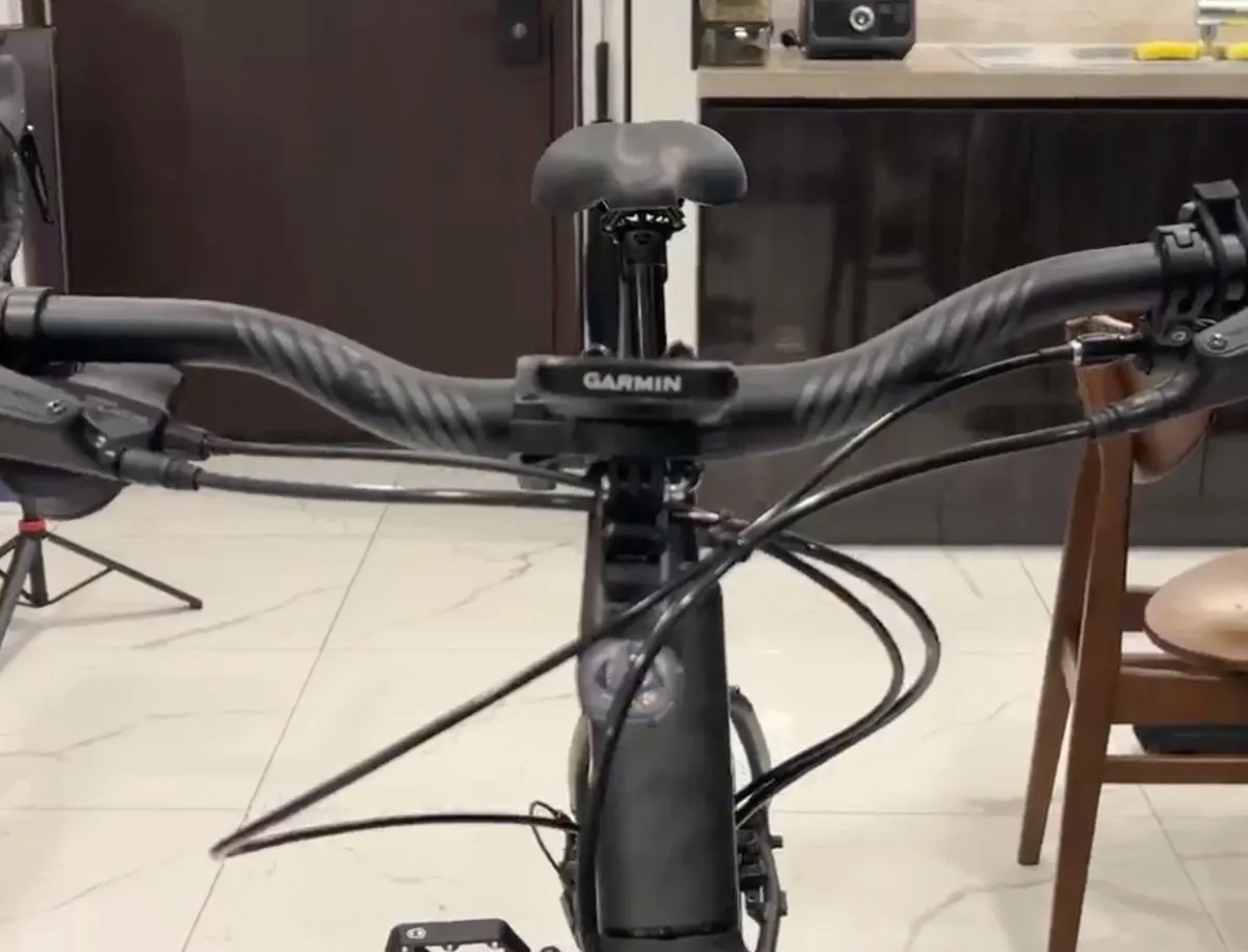 Fifty-Fifty handlebars installed on a Trek Marlin 5 cockpit