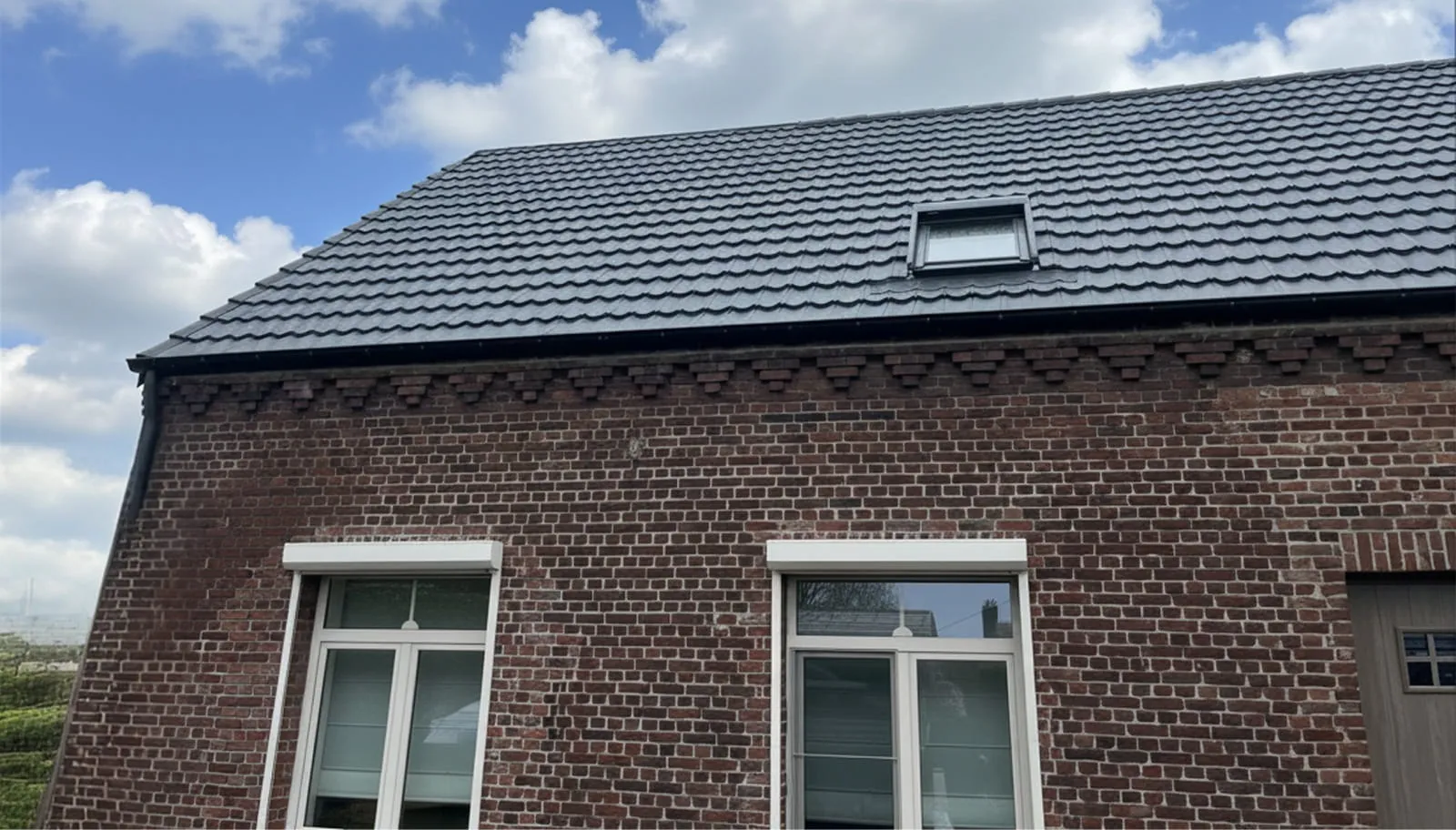 Dachsanierung eines Wohngebäudes, Belgien - DECRA-Projekte