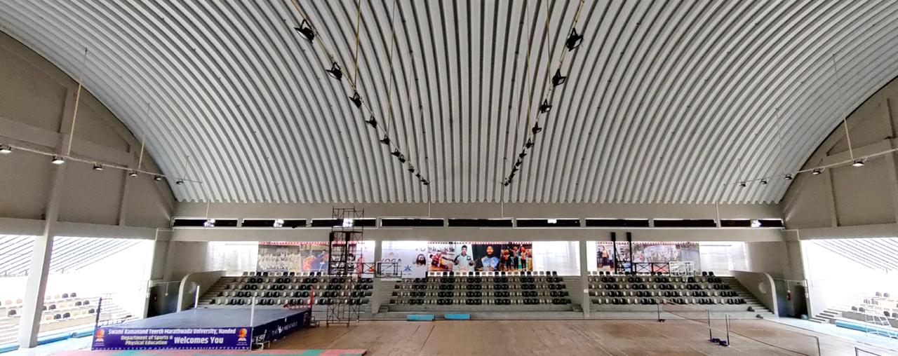 How Does Curved-Shaped Roofing Improve Energy Efficiency?
