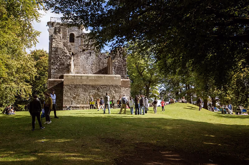 Crookston Castle and Hill Presented by The Village Storytelling Centre and Friends Of Crookston Castle
