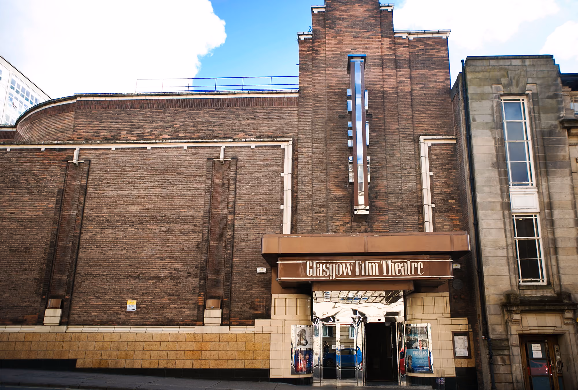 Going out to the Pictures on Sauchiehall Street: A History of Glasgow's Cinema Buildings - (Sold Out Now)
