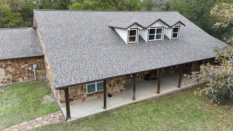 certified local roofing expert in Benchly TX