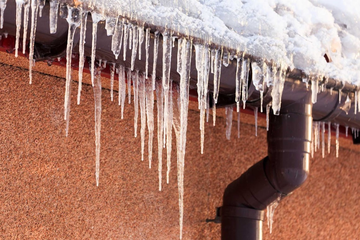 winter roofing problems in Texas