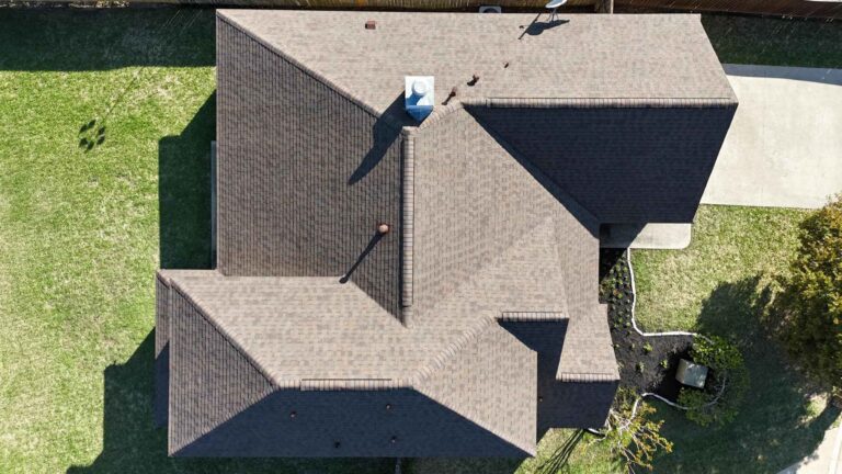 best local roofing contractor in Tabor TX