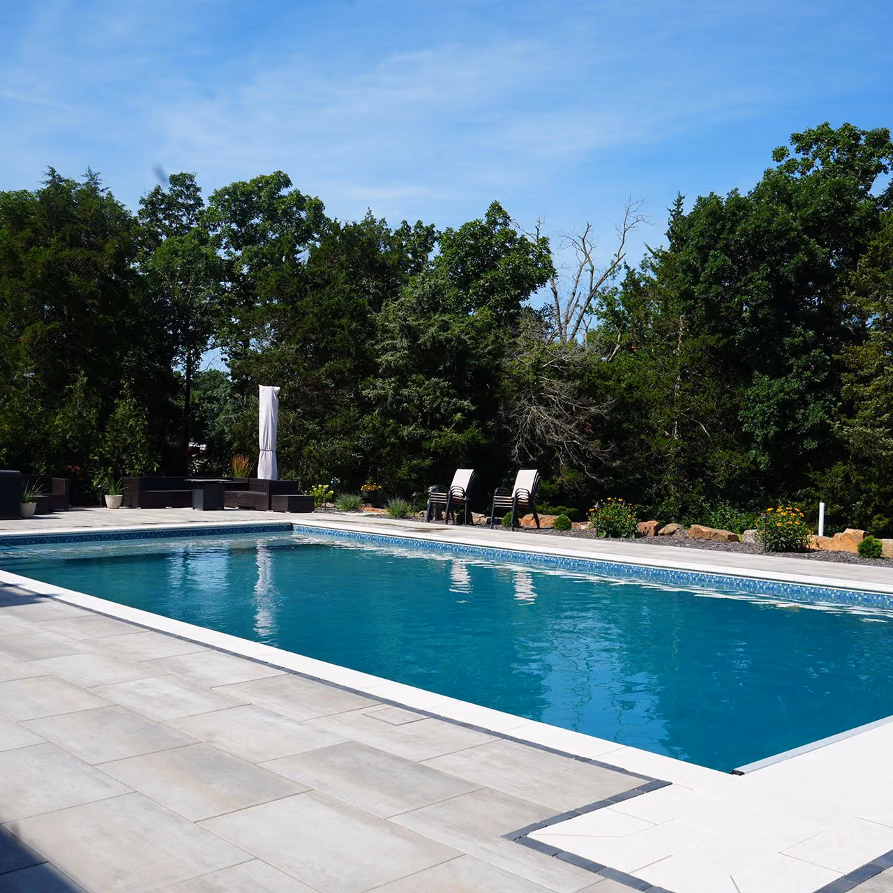 Fiberglass pool installation near me | Elite Outdoor | Quincy, Illinois
