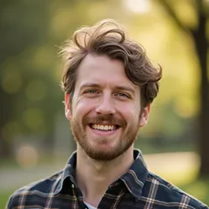 author-image-two