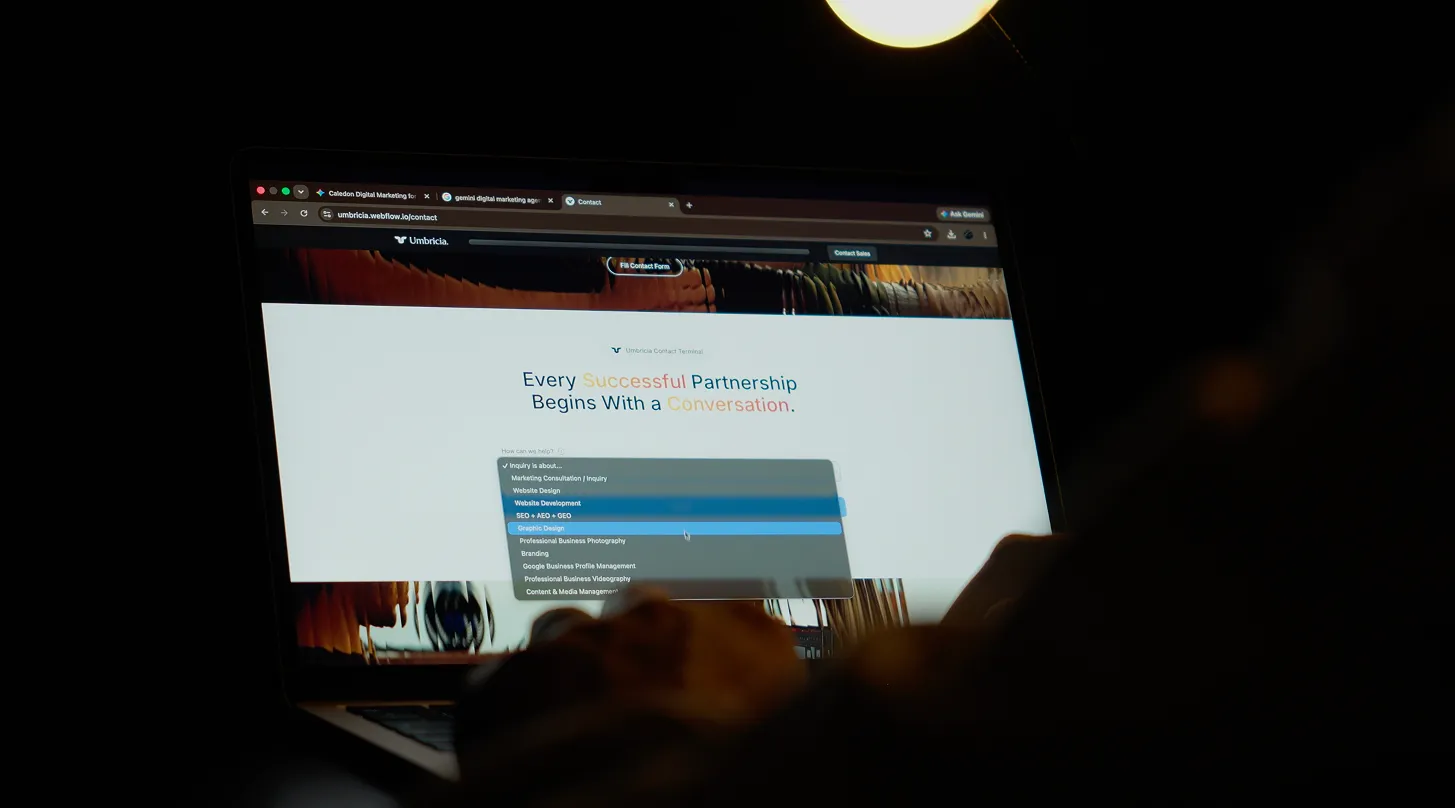 Man contacting a business through a website form with ease.