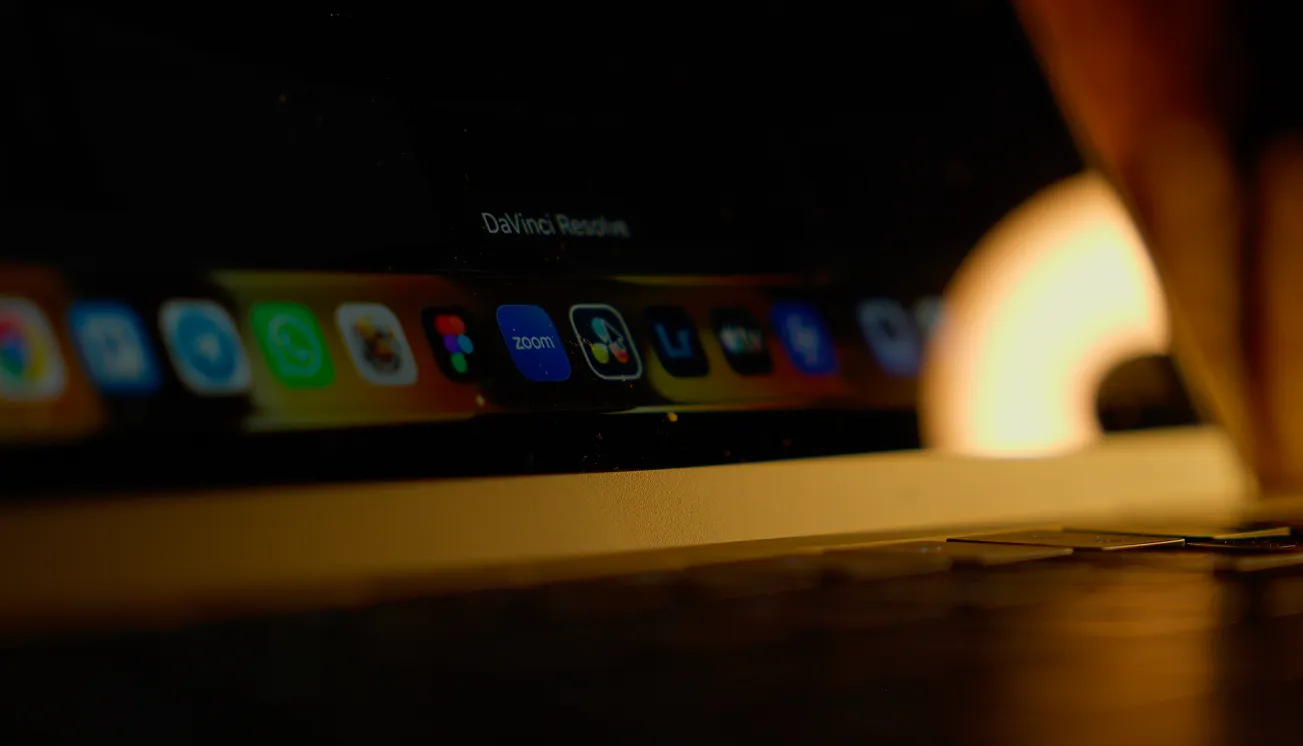 Davinci Resolve being opened on a laptop.