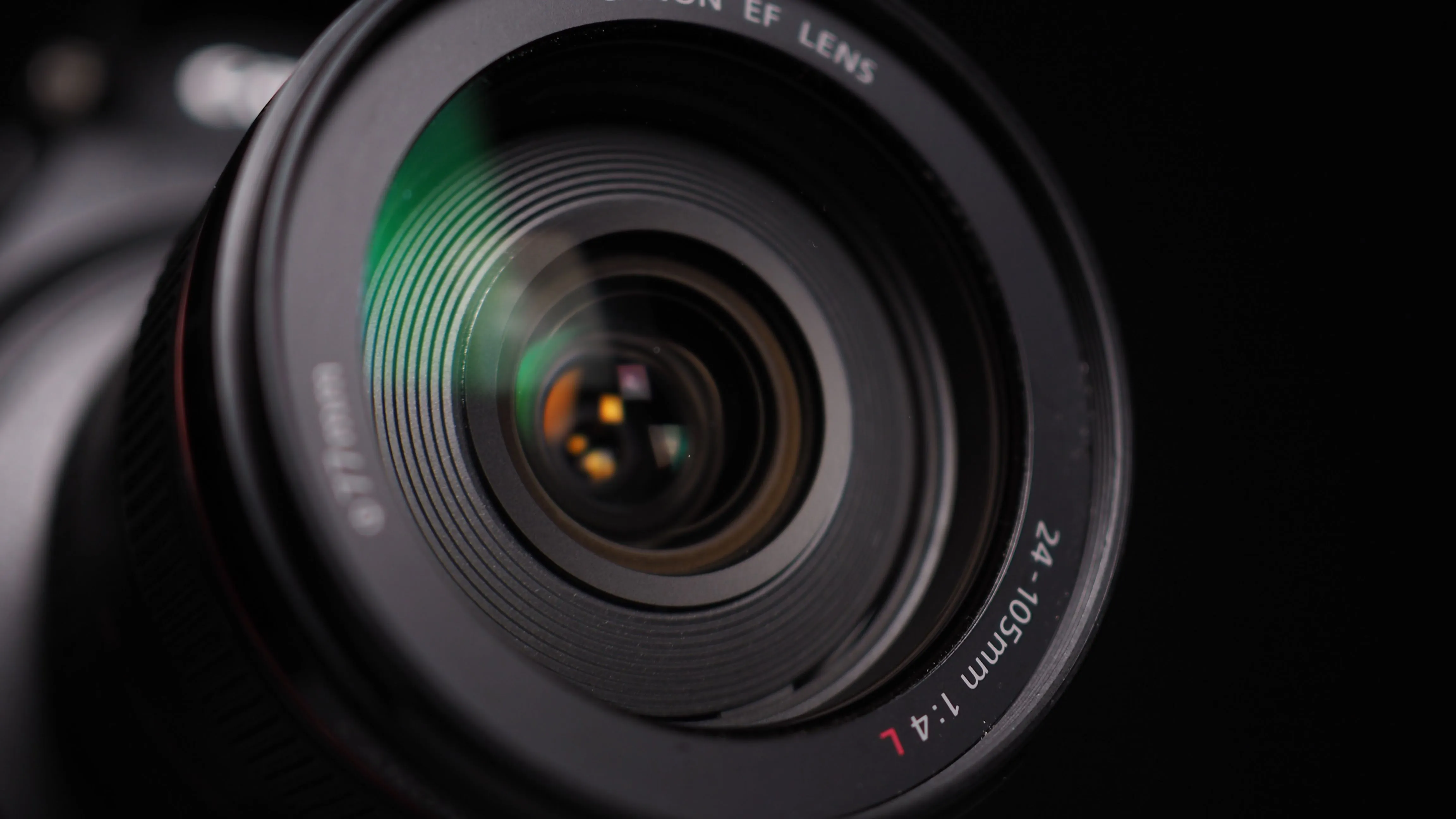 Digital camera lense.