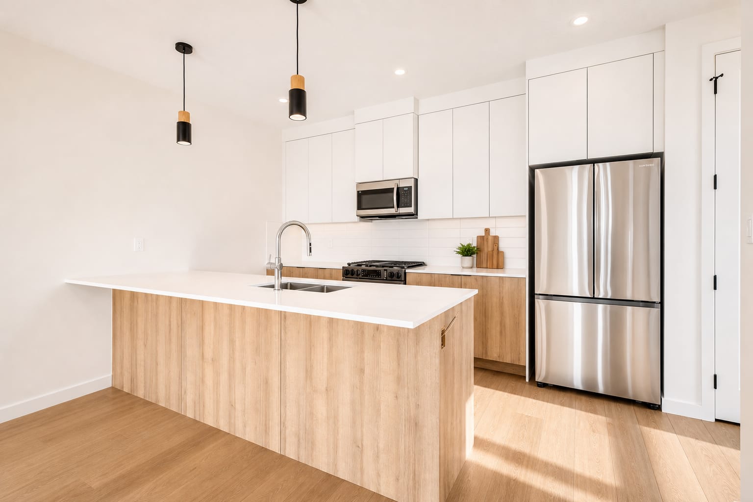 Kitchen cabinetry and appliances in the Joey rental home