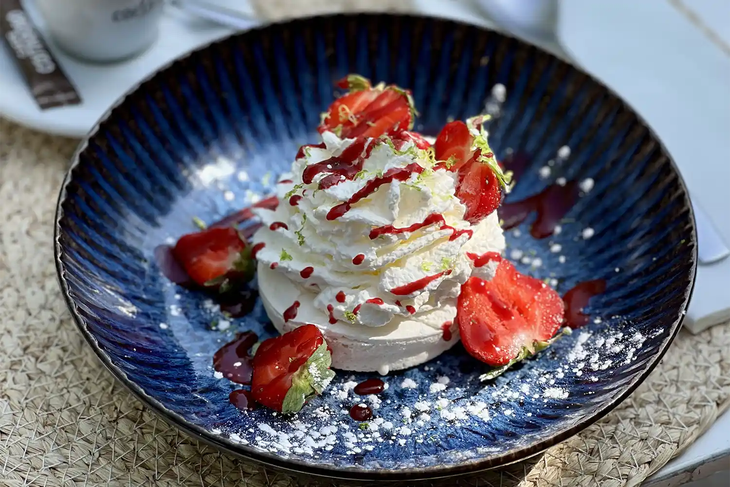 Pavlova aux fraises