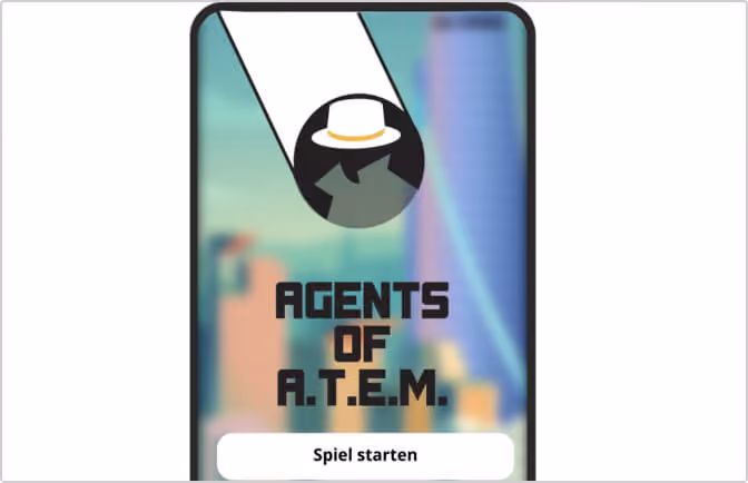 Mobile Spielansicht „Agents of A.T.E.M.“ mit Startbildschirm.