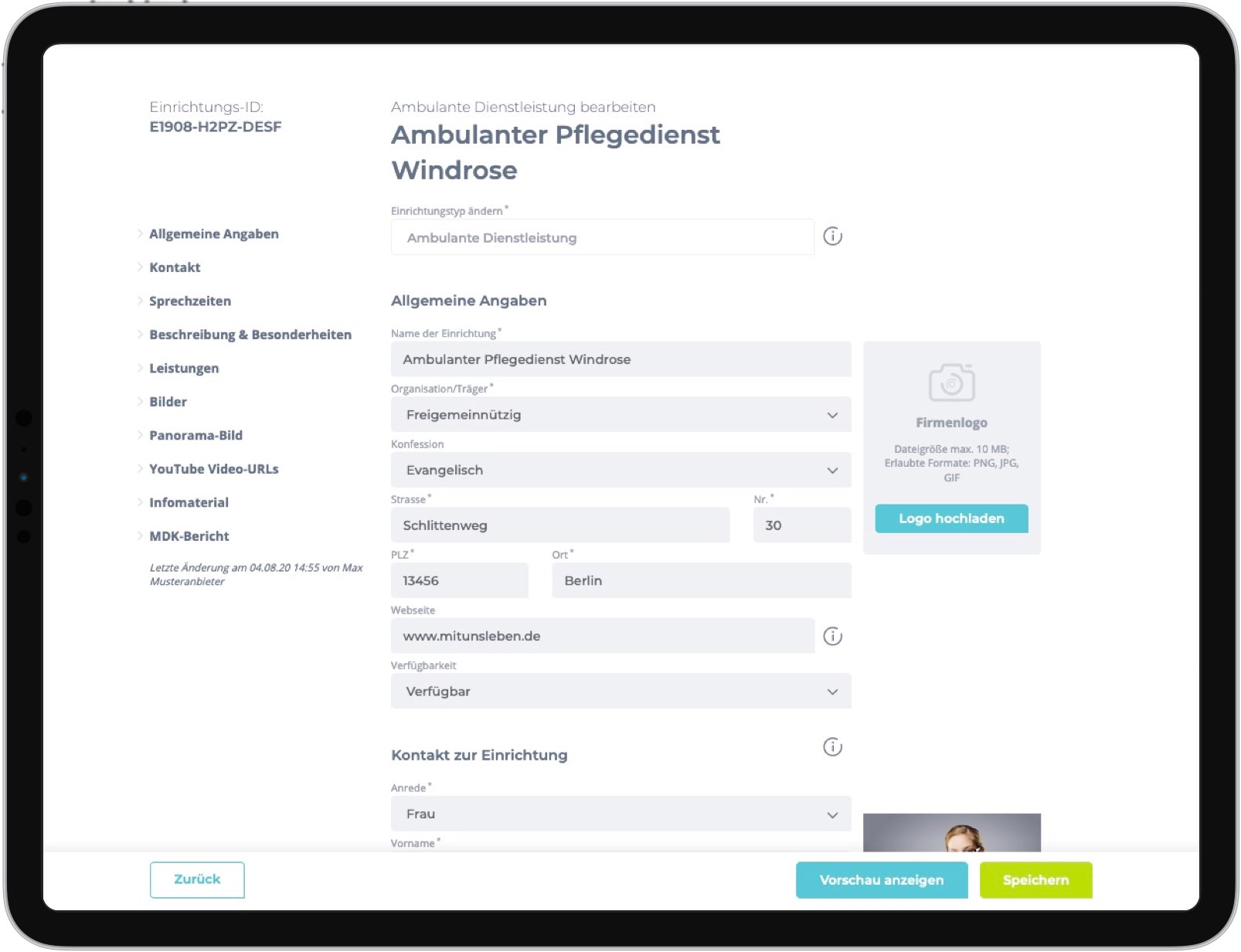 Tablet zeigt ein Formular zur Bearbeitung des Ambulanter Pflegedienst Windrose mit Kontakt- und Adressdaten.