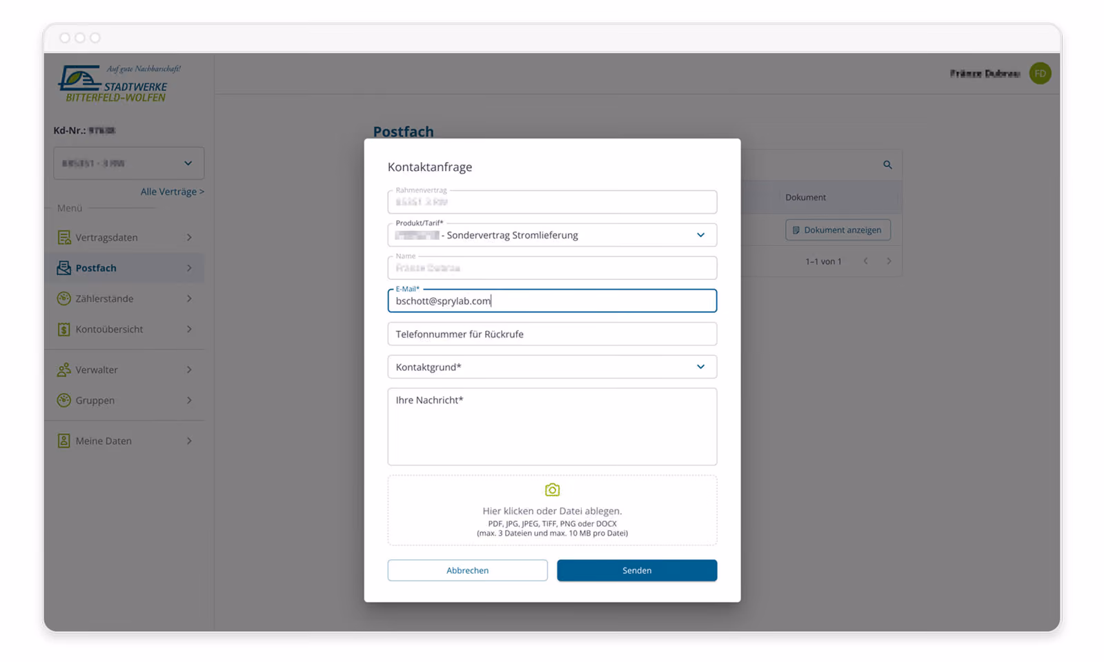 Kontaktformular mit Feldern für Vertrag, Produkt, Name, E-Mail, Telefonnummer, Grund und Nachricht.