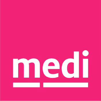 Medi logo in weiß auf pinkem Hintergrund mit Unterstreichung unter 'me' und 'di'.