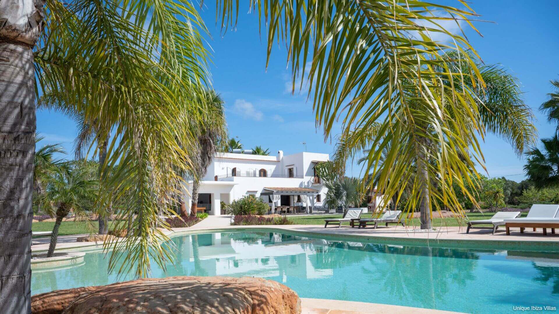 1 Villa Oasis 2