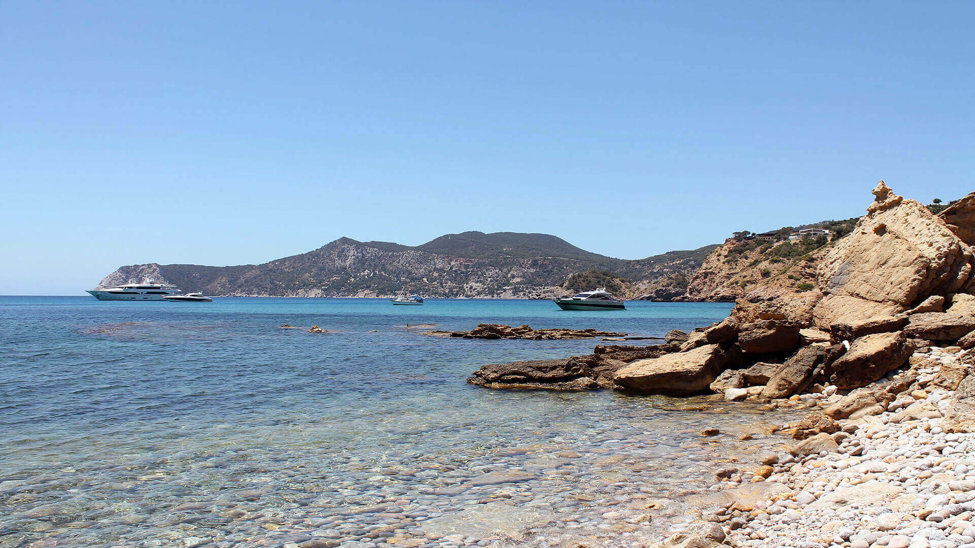Es Torrent