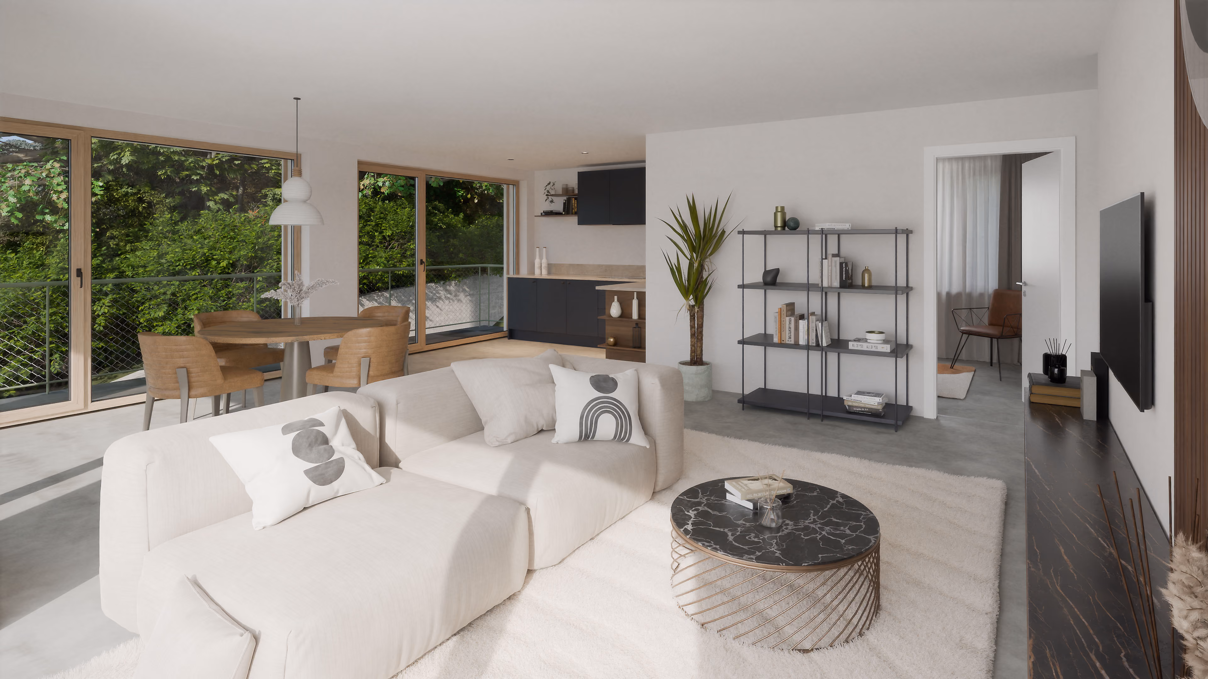 Salon moderne lumineux avec canapé beige, table basse ronde noire, étagère, et grandes fenêtres sur jardin.