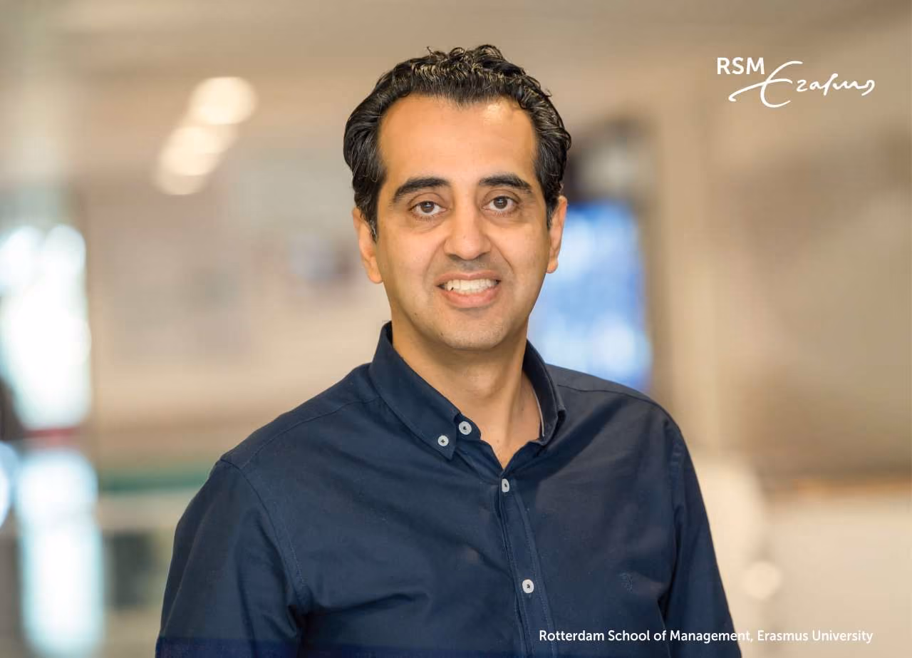Dr. Amir Omidvari