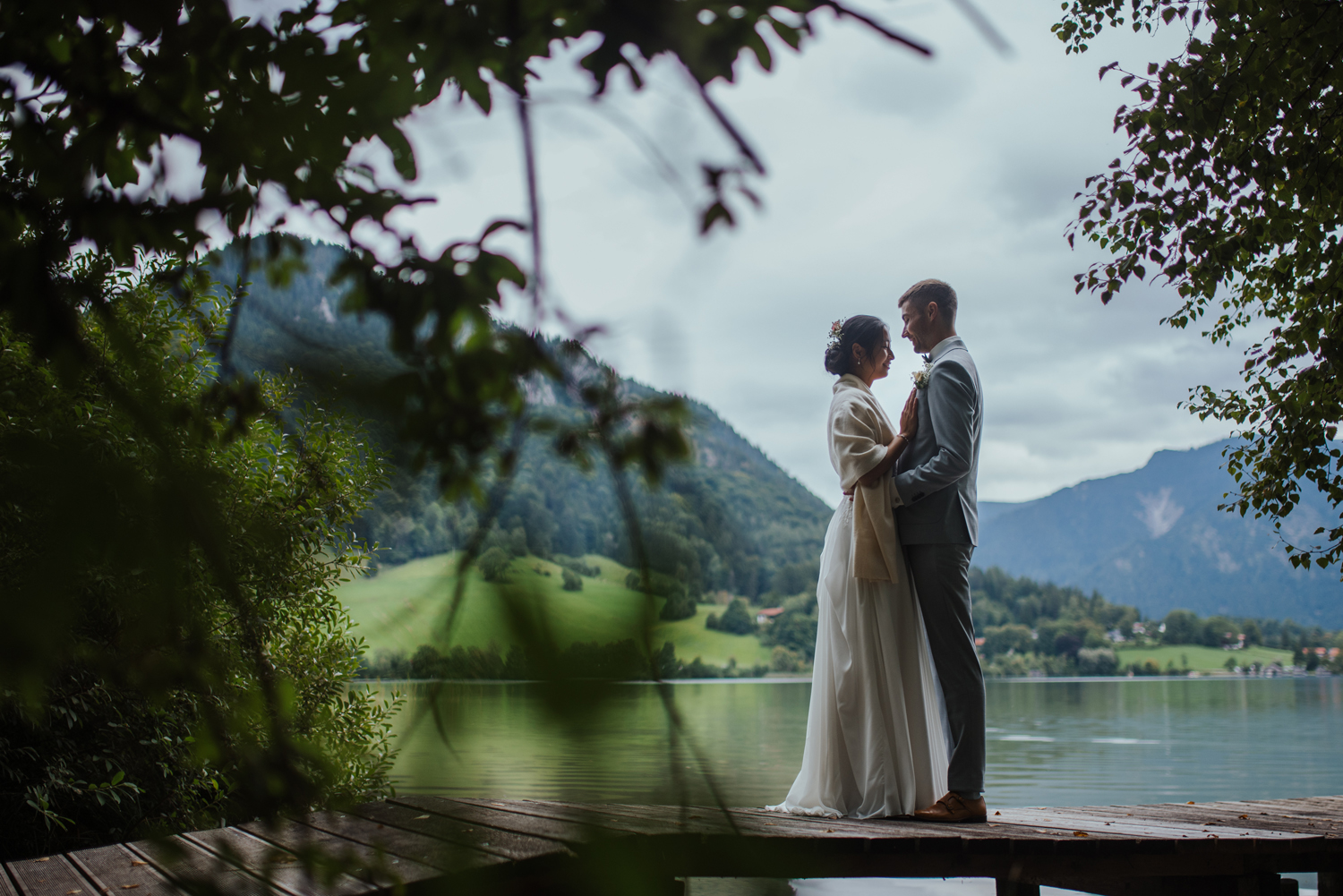 Hochzeitsfotografie Bayern – Brautpaar Abendlicht