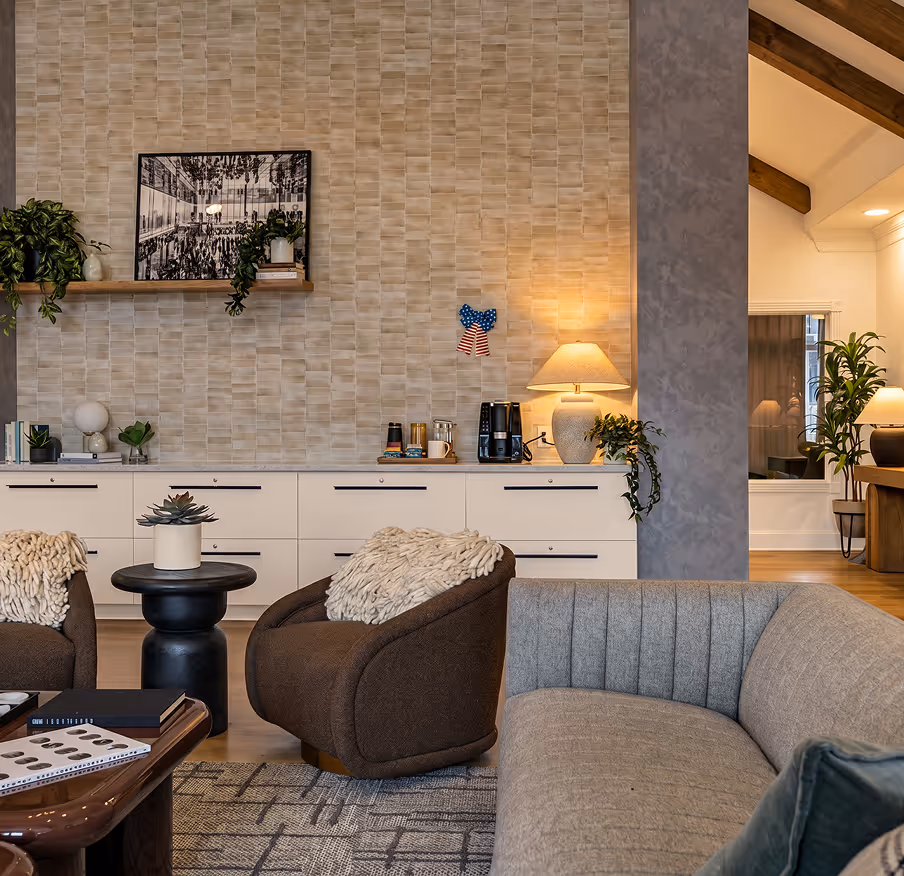 Explore D2 Premium at 21 Oaks near USC. Spacious premium student housing with hospitality-inspired interiors and elevated shared living spaces in Columbia, SC.