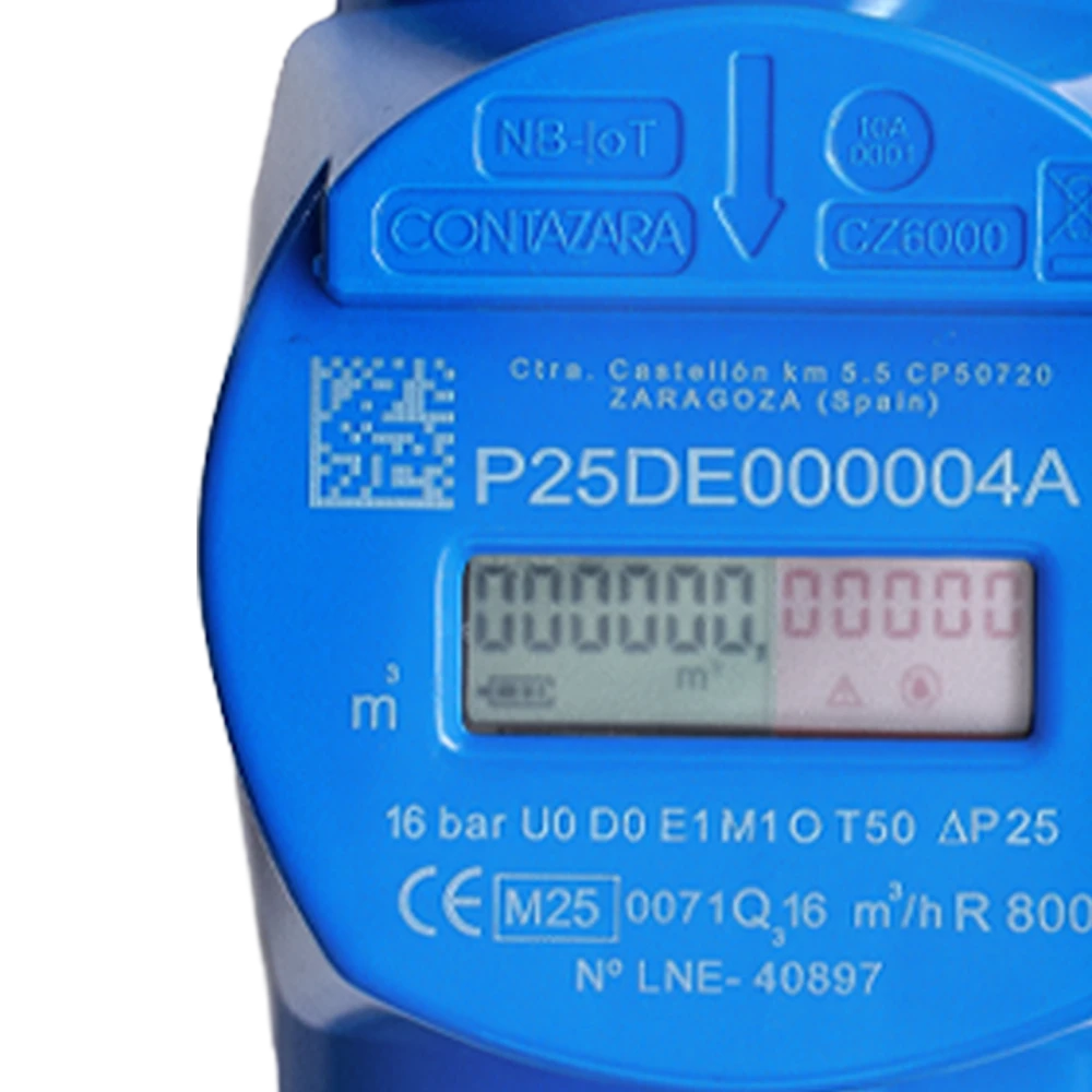 Detalle de la pantalla y marcajes técnicos del contador ultrasónico de agua CZ6000.