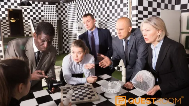 Things You Should Not Do in an Escape Room