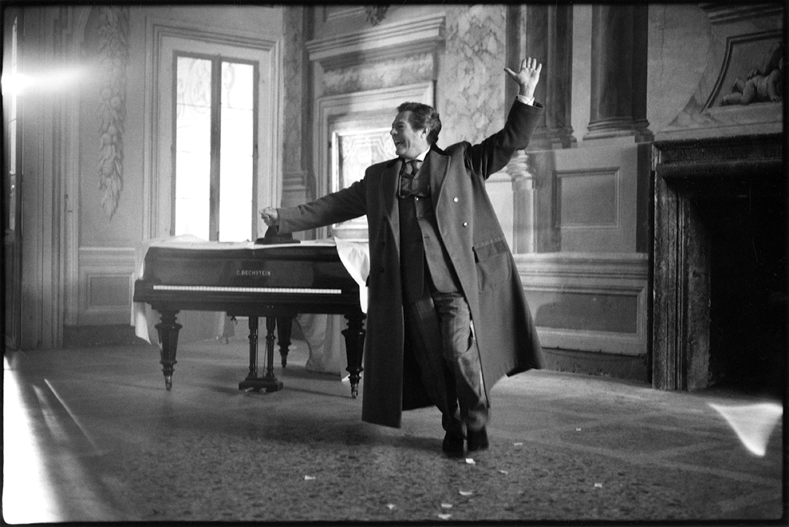 Fransuā Marī Banjē. Marčello Mastrojanni, Roma, 1986. gada oktobris. © François-Marie Banier, ar laipnu Miguel Abreu Gallery atļauju