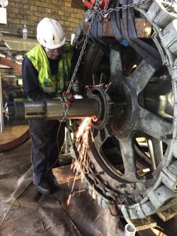 On-site equipment strip down