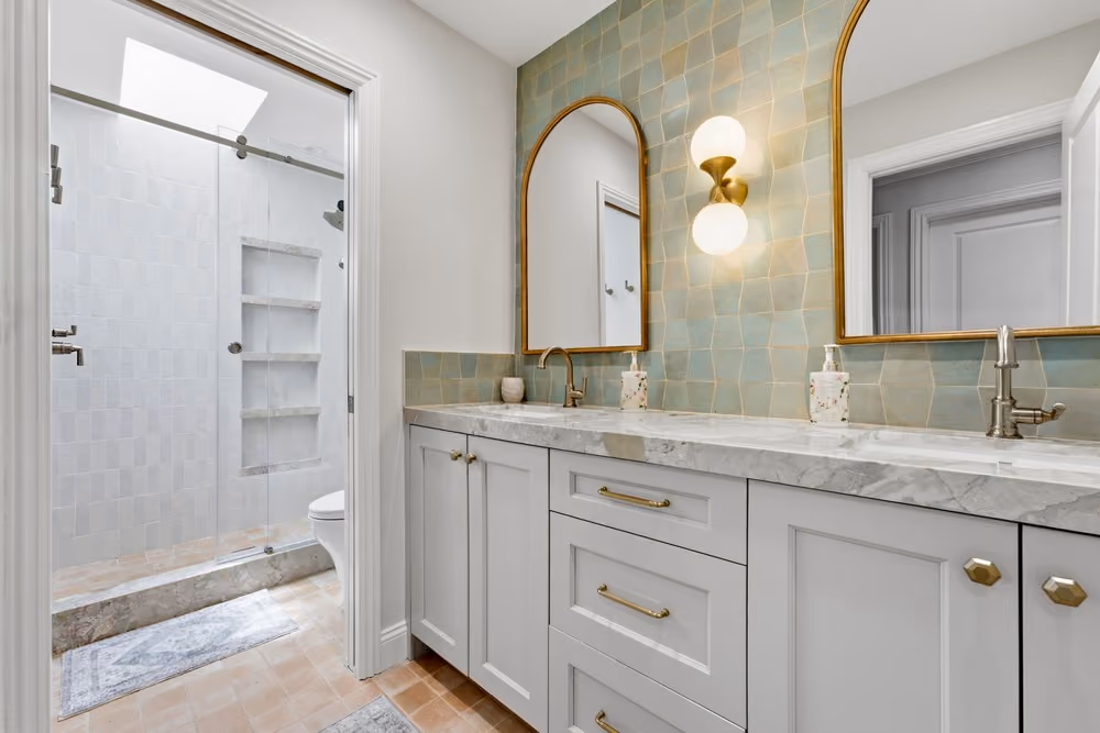 Northgate Kitchen, Family Room, Laundry Remodel