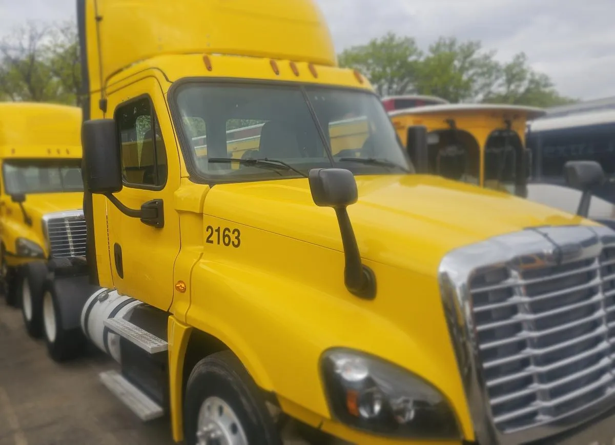 2016 Freightliner Cascadia Unit 2163 - driver side exterior