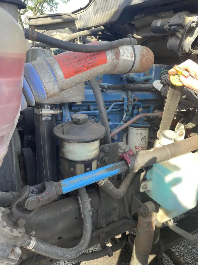 2005 International 4300 Boom Truck - boom arm extended