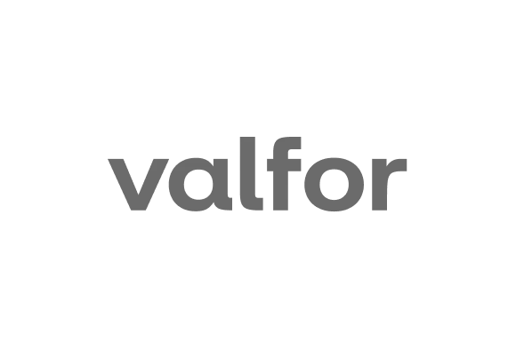 Logo avec le texte « valfor » en gris sur fond noir.