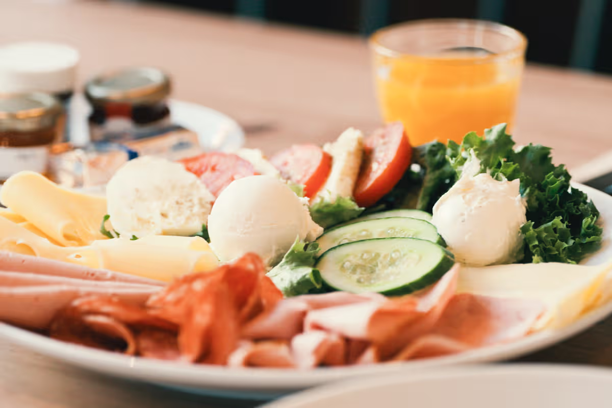 Frühstücksvielfalt beim Bäckerhaus Veit.