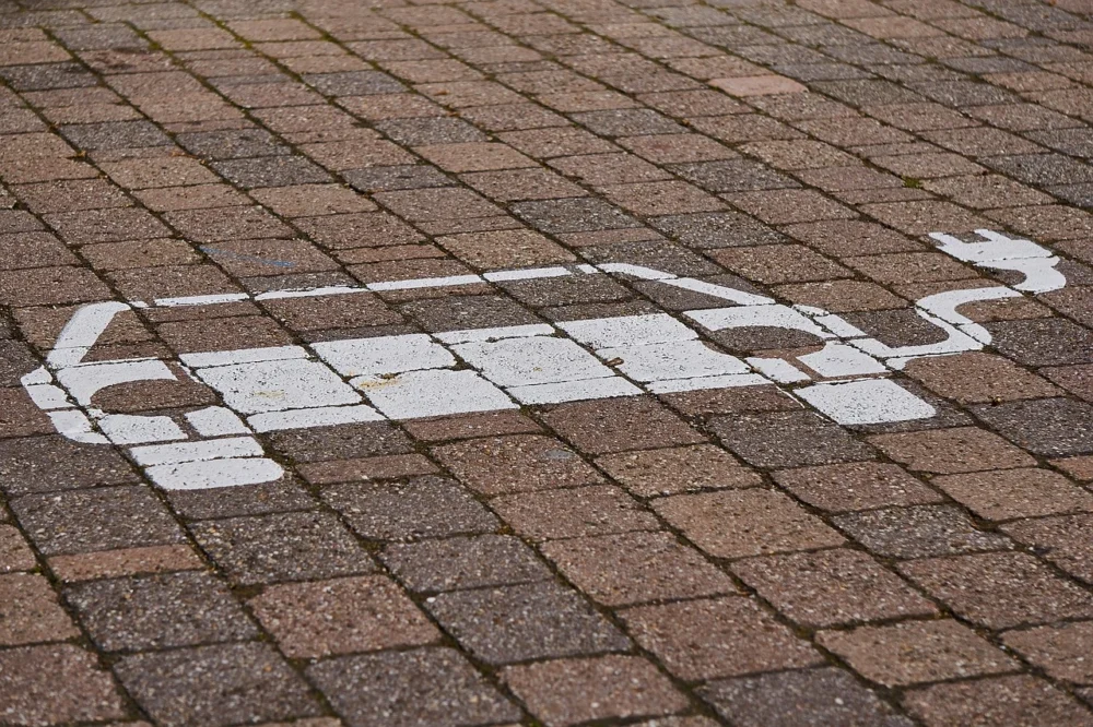 Elektroauto 2025 Parkplatz spannendste Modelle