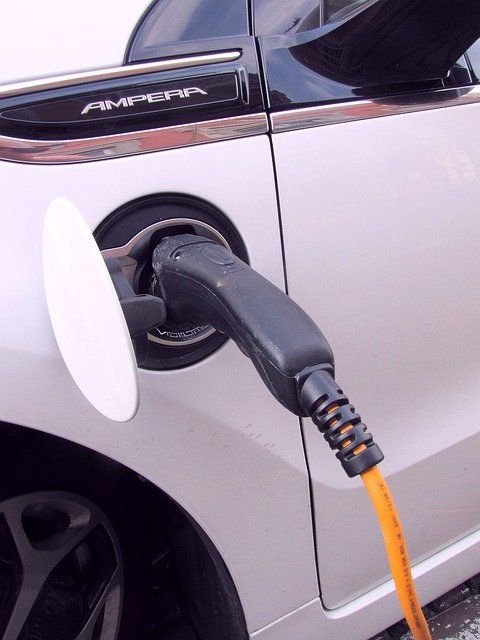 Elektrofahrzeug laden