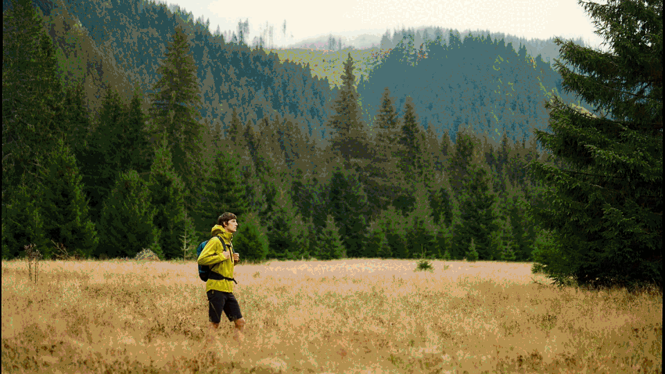Mammut FS22 five-image campaign sequence ending on a white Mammut logo over campaign yellow