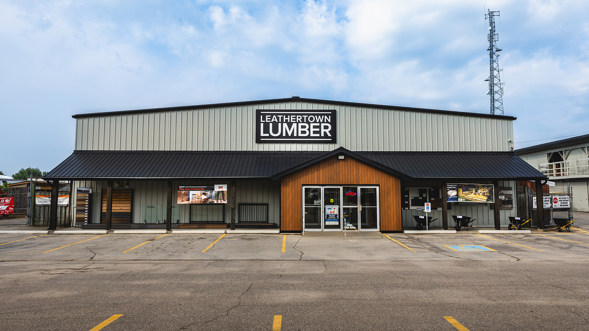 Leathertown Lumber Inc — Acton, ON