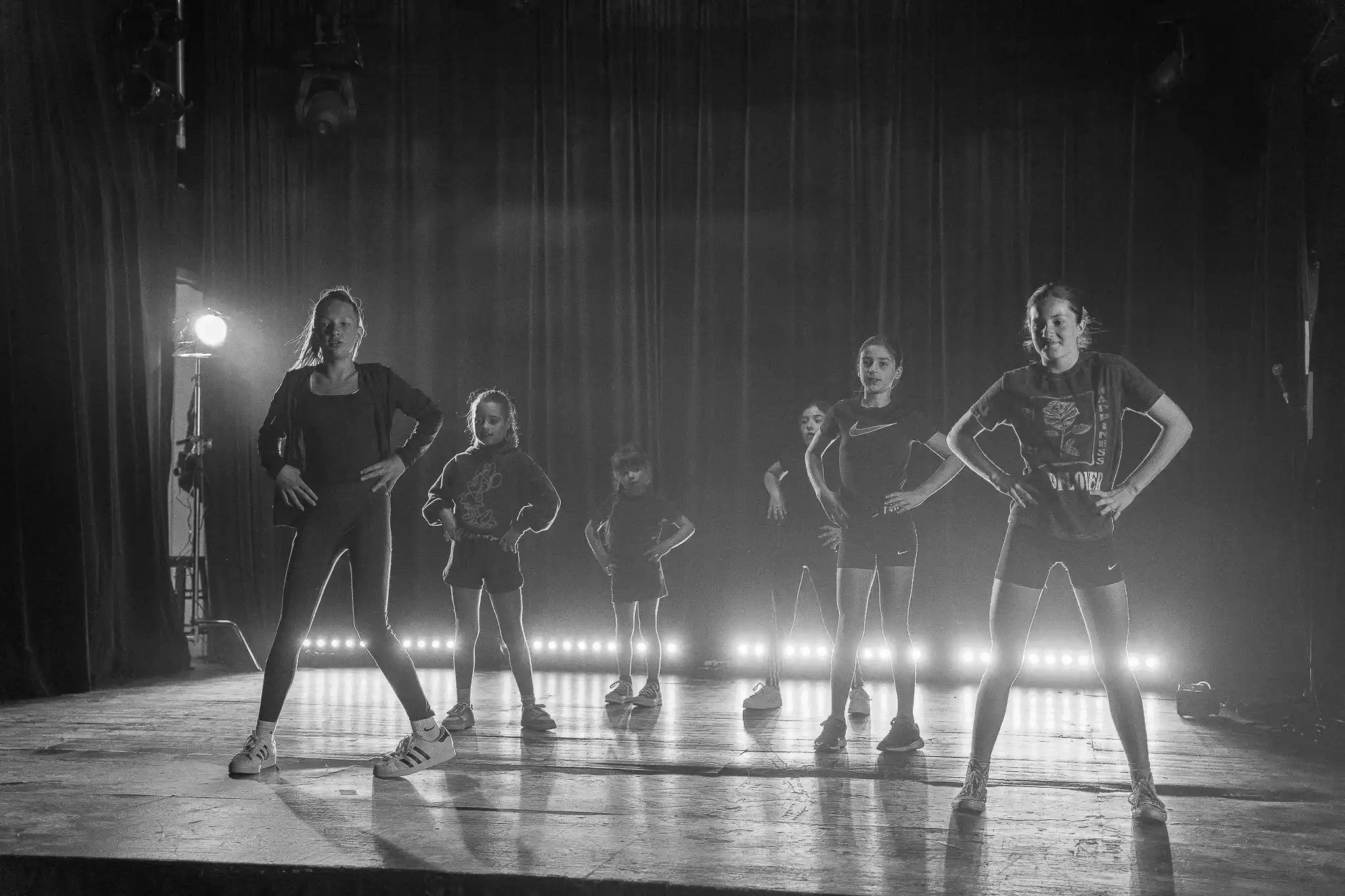 Jeunes danseuses en répétition à l'École de Danse M3