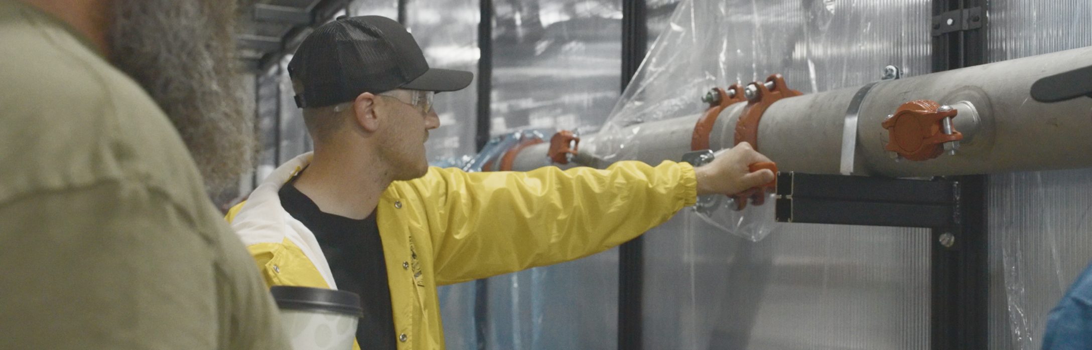 Liquid cooling distribution piping across a data hall