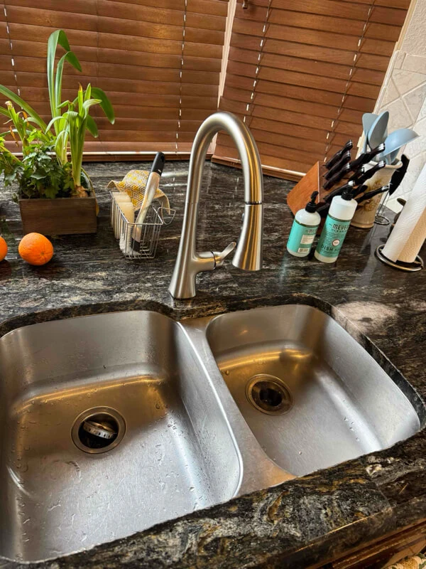 kitchen plumbing