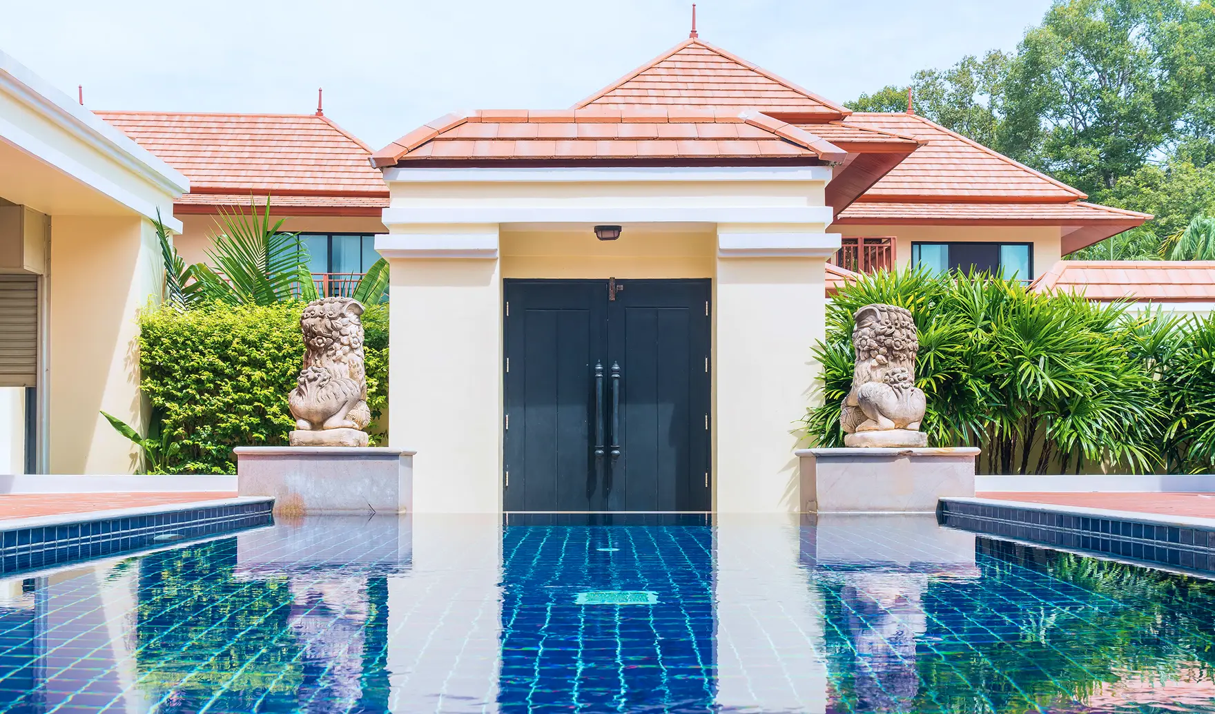 Modern villa roof solutions