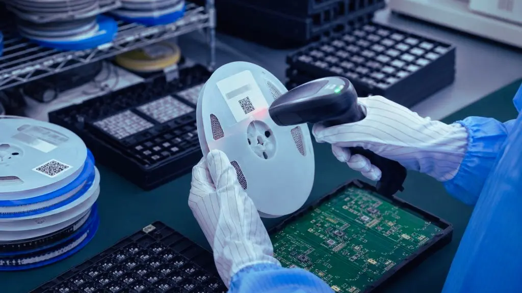 Electronic component quality inspection and traceability