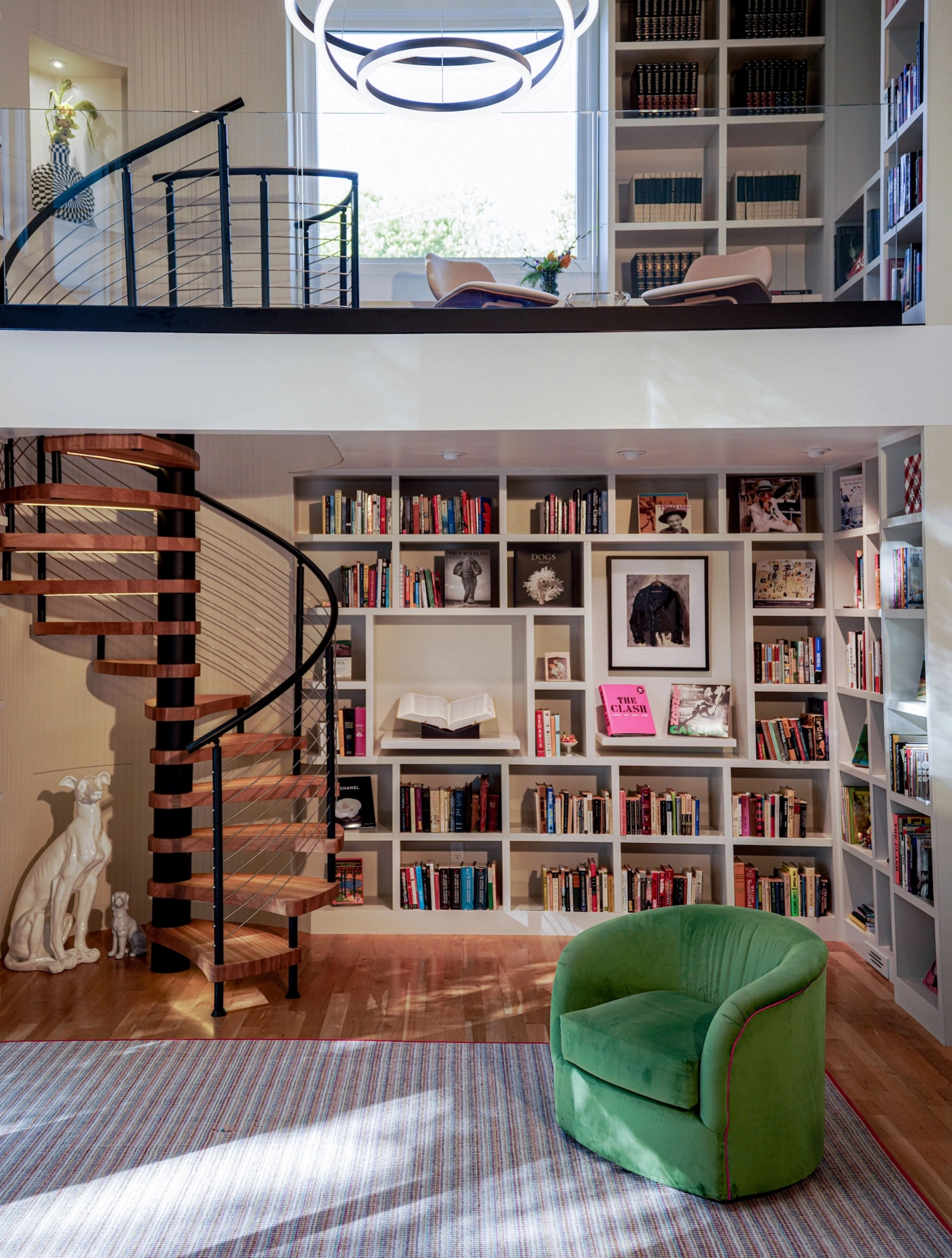 FLIGHT Mono Against Bookshelves